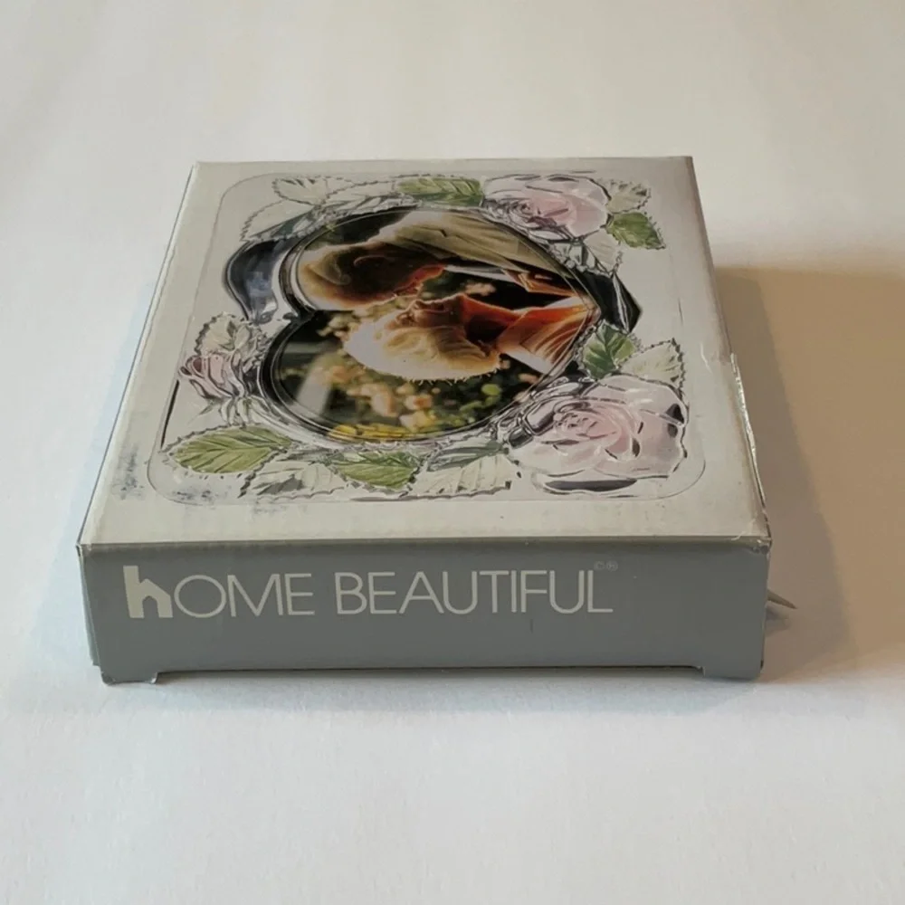 NWB-Vintage crystal rose heart shaped Art Deco picture frame 4 1/2 X 6 in